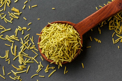 Top 10 Best Namkeen in India 2021 (Haldiram, Indiana, Ketofy, and more) | mybest