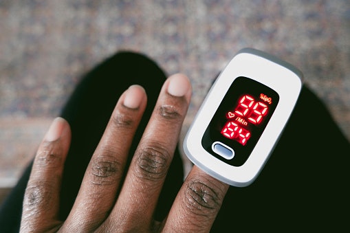 Monitor Blood Oxygen Levels Using a Pulse Oximeter