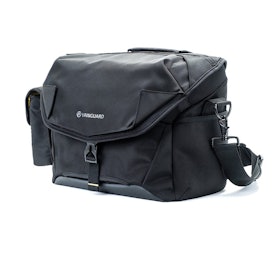 10 Best Camera Bags in India 2021 (Lowepro, Vanguard, and more) 1