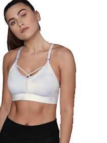 10 Best Sports Bras in India 2021 (Nike, Puma, and more) 3