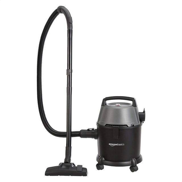 AmazonBasics Wet and Dry Vacuum Cleaner 1