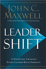 10 Best Books on Leadership in India 2021 (Horst Schulze, Michelle Obama, and more) 1